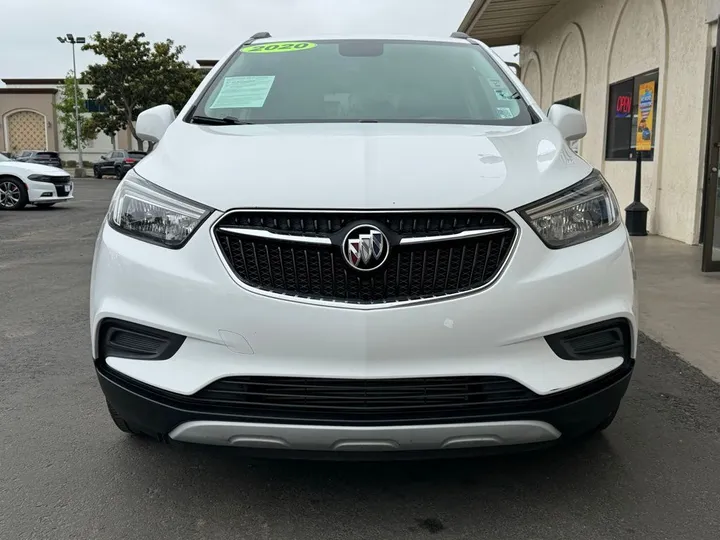 Summit White, 2020 BUICK ENCORE Image 2