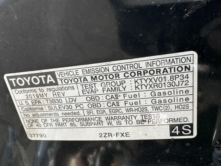 Midnight Black Metallic, 2019 TOYOTA PRIUS Image 32