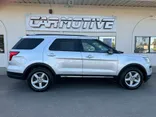 Ingot Silver, 2019 FORD EXPLORER Thumnail Image 3