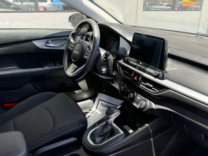 Steel Gray, 2023 KIA FORTE Image 24