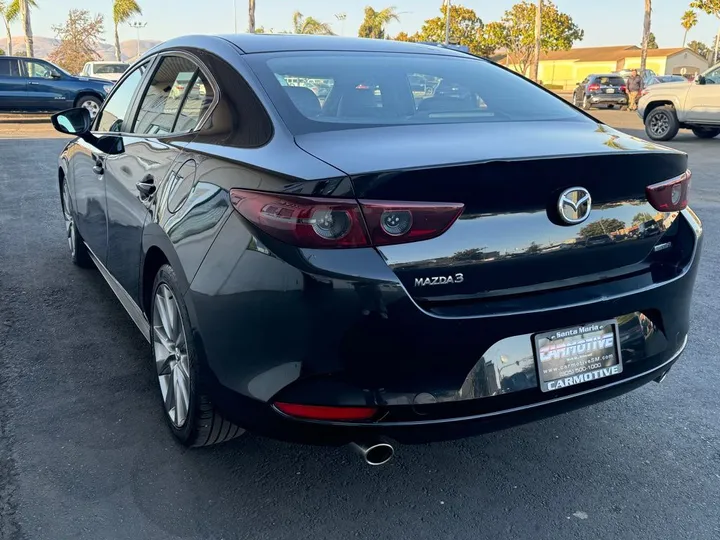 Jet Black Mica, 2021 MAZDA MAZDA3 Image 14