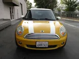 YELLOW, 2009 MINI HARDTOP Thumnail Image 2