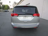 GREY, 2017 CHRYSLER PACIFICA Thumnail Image 6