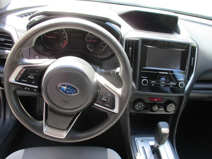 BLUE, 2018 SUBARU CROSSTREK Image 9
