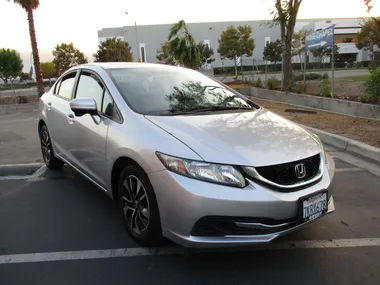 SILVER, 2015 HONDA CIVIC Image 