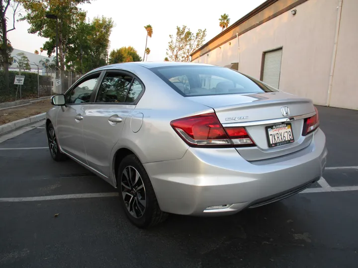 SILVER, 2015 HONDA CIVIC Image 7