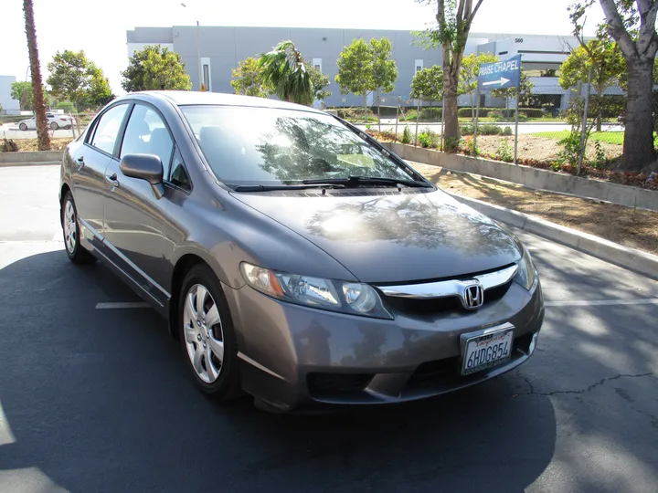 GREY, 2009 HONDA CIVIC Image 3