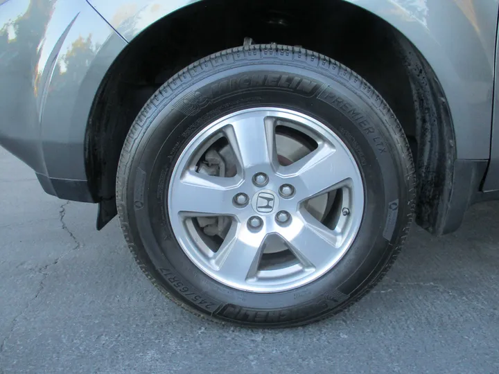 GRAY, 2011 HONDA PILOT Image 12