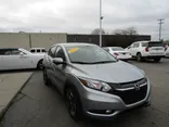 SILVER, 2018 HONDA HR-V Thumnail Image 4