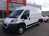 WHITE, 2021 RAM PROMASTER CARGO VAN Thumnail Image 3