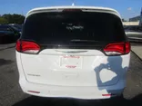 WHITE, 2020 CHRYSLER VOYAGER Thumnail Image 5