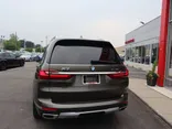 GREEN, 2020 BMW X7 Thumnail Image 3