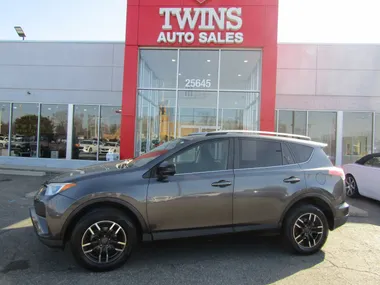 GREY, 2017 TOYOTA RAV4 Image 74