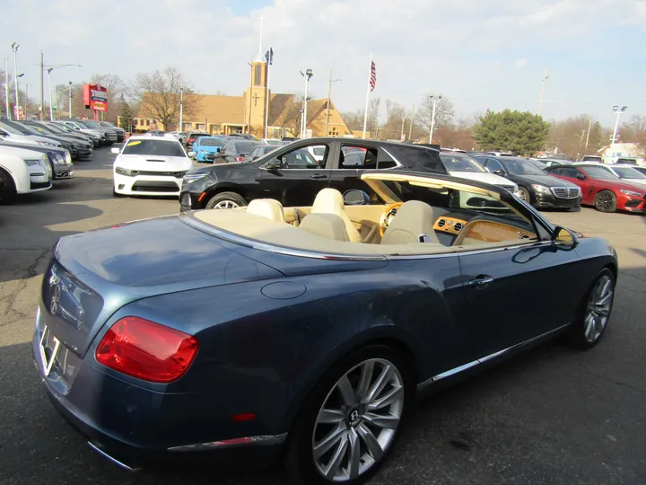 GREY, 2012 BENTLEY CONTINENTAL Image 24