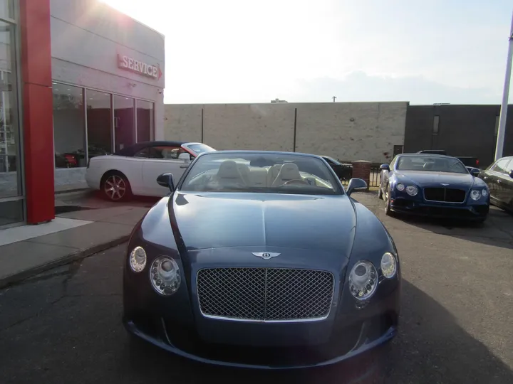 GREY, 2012 BENTLEY CONTINENTAL Image 25