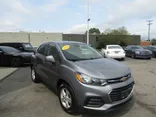 GRAY, 2020 CHEVROLET TRAX Thumnail Image 4