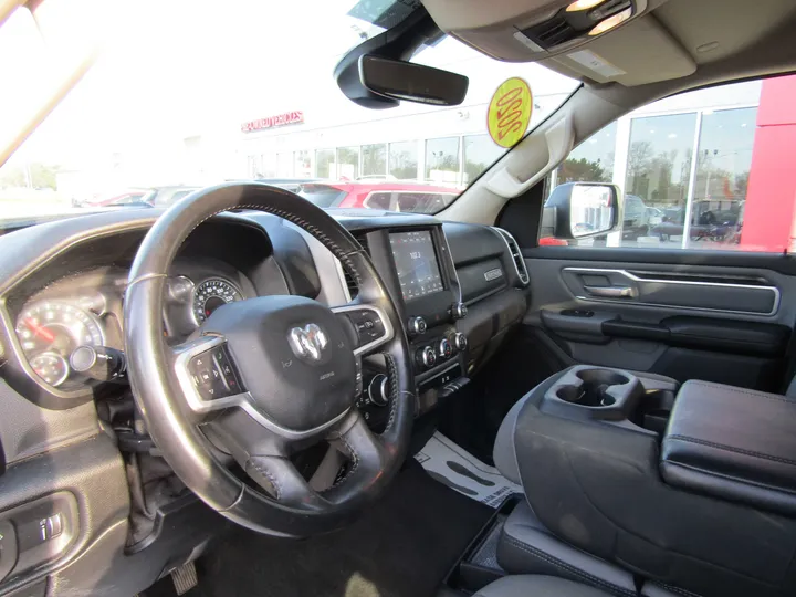 RED, 2020 RAM 1500 QUAD CAB Image 13