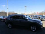 GREY, 2019 NISSAN ROGUE Thumnail Image 4