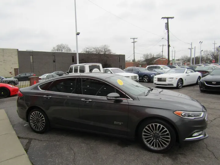 GRAY, 2017 FORD FUSION ENERGI Image 5