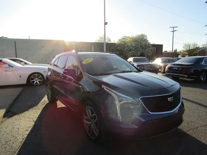 BLUE, 2019 CADILLAC XT4 Image 3