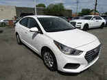 WHITE, 2019 HYUNDAI ACCENT Thumnail Image 4