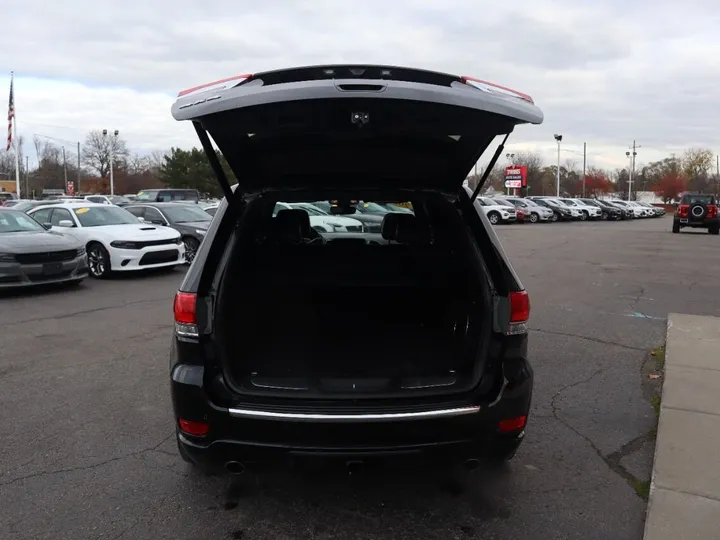 Black, 2020 JEEP GRAND CHEROKEE Image 21