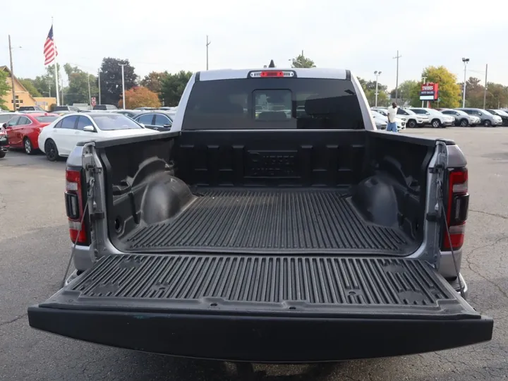 GRAY, 2020 RAM 1500 CREW CAB Image 7