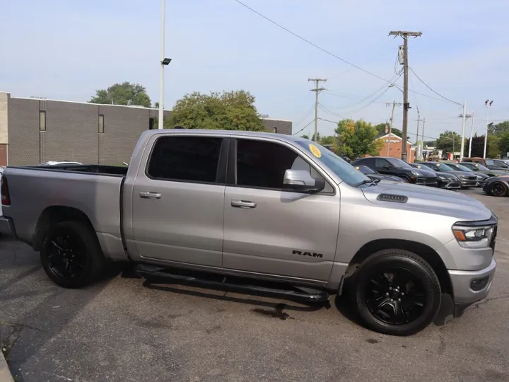 GRAY, 2020 RAM 1500 CREW CAB Image 5