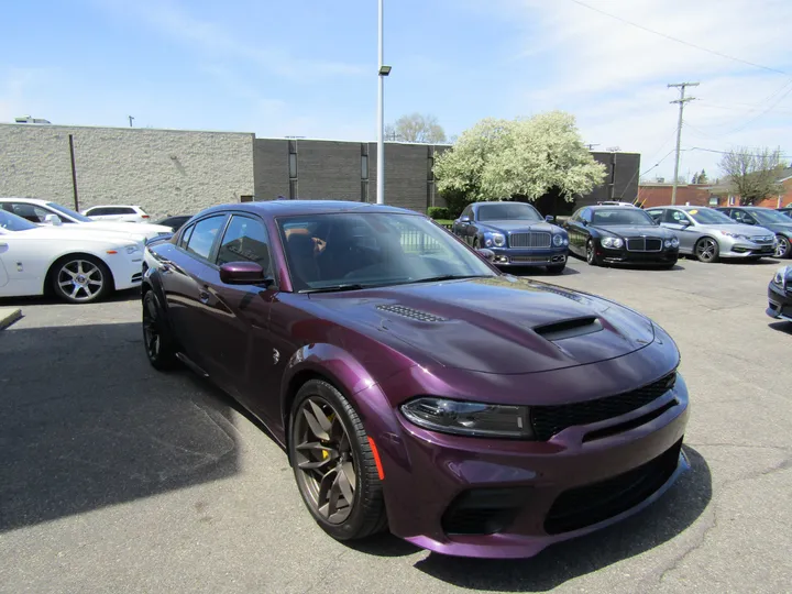 PURPLE, 2022 DODGE CHARGER Image 3