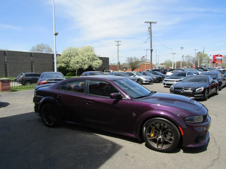 PURPLE, 2022 DODGE CHARGER Image 4