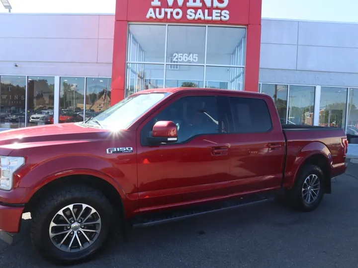 Red, 2017 FORD F150 SUPERCREW CAB Image 2