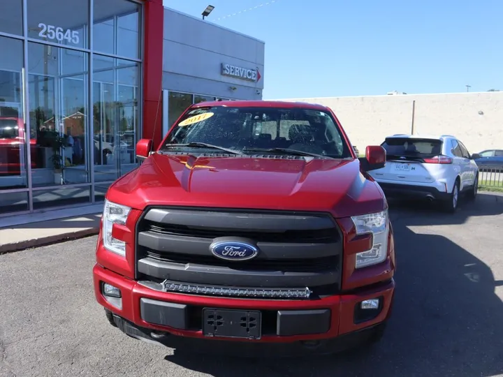 Red, 2017 FORD F150 SUPERCREW CAB Image 3