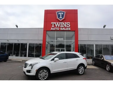 White, 2019 CADILLAC XT5 Image 6