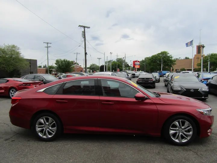 RED, 2019 HONDA ACCORD Image 5