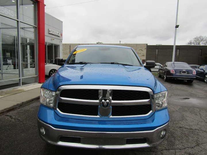 BLUE, 2020 RAM 1500 CLASSIC CREW CAB Image 3