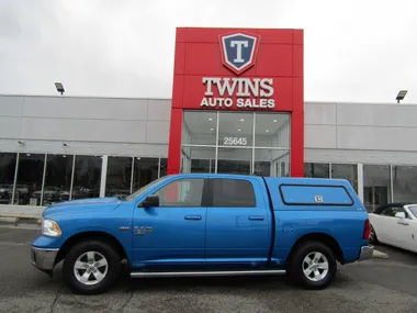 BLUE, 2020 RAM 1500 CLASSIC CREW CAB Image 