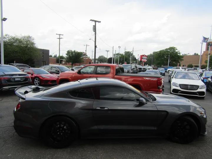 GRAY, 2019 FORD MUSTANG Image 6