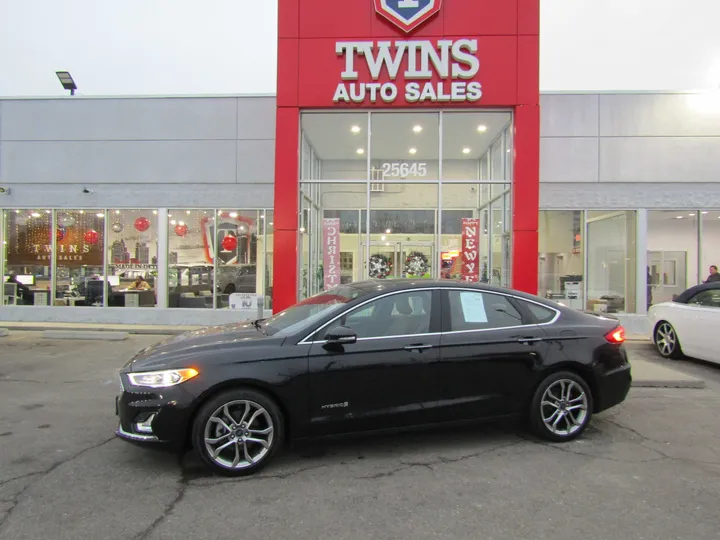 BLACK, 2019 FORD FUSION Image 1