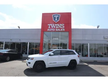 White, 2021 JEEP GRAND CHEROKEE Image 38