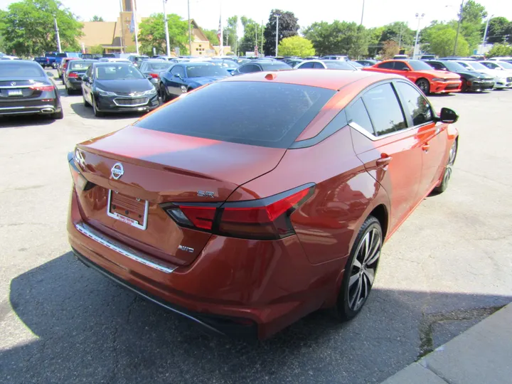 ORANGE, 2021 NISSAN ALTIMA Image 6