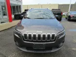 GRAY, 2019 JEEP CHEROKEE Thumnail Image 3