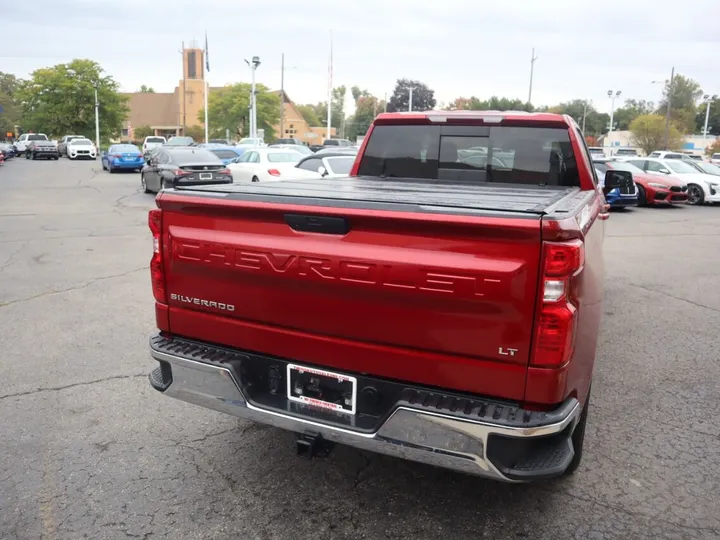 Red, 2021 CHEVROLET SILVERADO 1500 CREW CAB Image 6