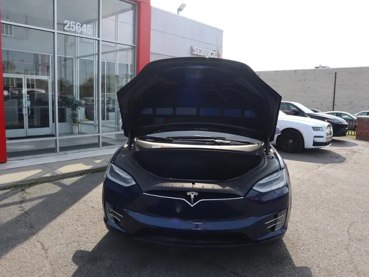 BLUE, 2018 TESLA MODEL X Image 7