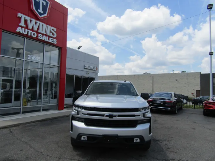 SILVER, 2019 CHEVROLET SILVERADO 1500 CREW CAB Image 3