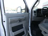 WHITE, 2019 FORD E350 SUPER DUTY CUTAWAY Thumnail Image 9