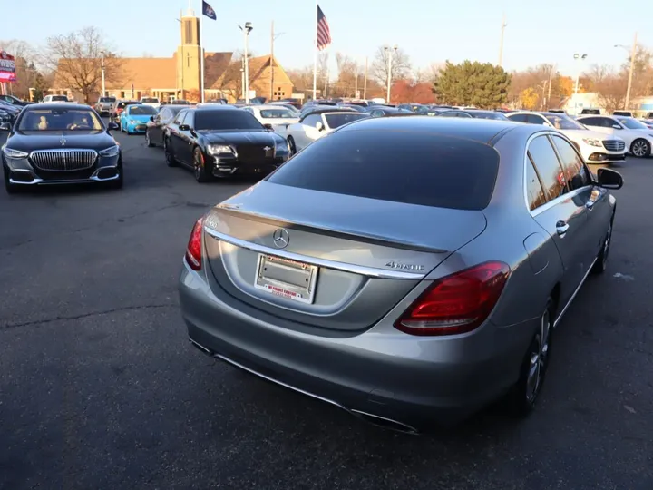 GRAY, 2016 MERCEDES-BENZ C-CLASS Image 6