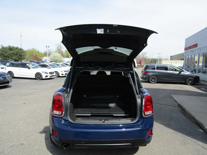 BLUE, 2018 MINI COUNTRYMAN Image 6