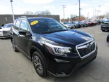 BLACK, 2019 SUBARU FORESTER Thumnail Image 3