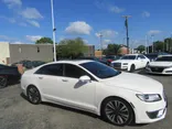 WHITE, 2019 LINCOLN MKZ Thumnail Image 5