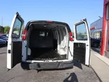 White, 2019 GMC SAVANA 3500 CARGO Thumnail Image 18